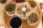 Loạn thuốc bảo vệ thực vật tàn phá ngành tiêu ở thủ phủ hồ tiêu