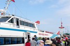 Quảng Ngãi: Đưa tàu khách siêu tốc 2 thân gần 20 tỷ vào hoạt động