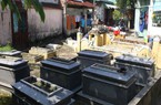 Đà Nẵng: Người sống ở chung với người chết trong nghĩa địa
