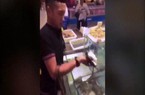 Video: Người đàn ông ăn ếch sống ở TQ và lý do dịch bệnh phát tán?
