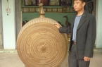 Người thổi hồn cho trống đồng