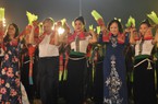 5.000 người "tay trong tay" với vòng đại xòe Lễ hội Văn hóa Mường Lò