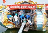 TT-Huế thả hơn 207.000 con cá vào sông Hương, kêu gọi không khai thác thủy sản hủy diệt 