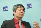 Chuyên gia ADB: Không phải Chính phủ bảo sao doanh nghiệp nghe vậy