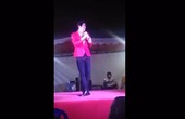 Ca sĩ Lưu Chí Vỹ bị bầu show chửi thẳng mặt, khán giả tạt nước đuổi