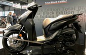 NÓNG: 2020 Honda SH300i bản đen tuyền xuất hiện, cực hoành tráng