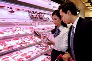 Thịt "giá rẻ" nhập khẩu đang "đè" chăn nuôi trong nước?