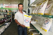 Mang lúa ST25 về Tây Nguyên, giám đốc hợp tác xã bán gạo đặc sản với giá cao vẫn đắt hàng