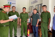 Bắt giữ nguyên Phó Giám đốc Công ty cổ phần dâu tằm tơ Mộc Châu