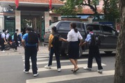 Chỉ cha mẹ lười mới thích con vào học trễ!