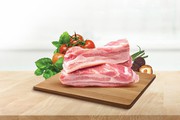 Lợn hơi đứng giá, thị trường im ắng, mức giá trung bình chỉ còn 53.000 đồng/kg