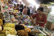 Dè dặt trữ hàng