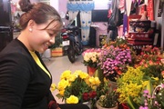 Nha Trang:Thị trường hoa, quà tặng ngày lễ tình nhân thưa khách