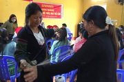 Lào Cai: Nâng cao tay nghề thêu, may thổ cẩm cho hội viên nông dân