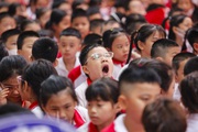 Lễ khai giảng năm học mới: "Nhiều trường vẫn nặng bệnh thành tích"
