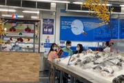 Đồng Nai: Sau nhiều ngày mở cửa đến 23h đêm, chiều nay các siêu thị đóng cửa, hoạt động trở lại từ mùng 2 Tết