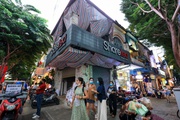 Chuỗi cửa hàng ăn uống thất thế tại Việt Nam