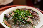 Món canh nấu bằng nước xuýt gà mà mâm cỗ của nhà nào ở Cao Bằng đều có, càng rét ăn càng ham