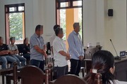 Cựu Đội trưởng và đội phó cảnh sát kinh tế huyện lãnh án vì lấy tang vật là thuốc lá lậu mang bán