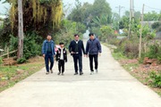 Người dân xã Trung Đồng góp sức, hiến đất làm đường giao thông