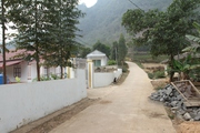 Biết làm ăn, sinh đẻ vừa phải đang giúp người Mông ở Văn Lăng của Thái Nguyên sống nếp văn minh