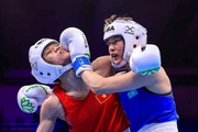 Nữ võ sĩ Việt Nam hạ gục tay đấm từng 2 lần vô địch thế giới