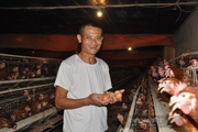 Nguồn vốn từ Quỹ Hỗ trợ nông dân giúp nông dân Hưng Yên làm ăn lớn, có nhà là tỷ phú nuôi gà
