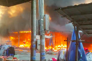 Đồng Tháp: Điều tra nguyên nhân cháy chợ Bình Thành, gây thiệt hại trên 2 tỷ đồng