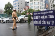 Báo chốt kiểm tra của lực lượng chức năng là vi phạm pháp luật