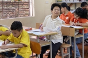 Lớp học “đặc biệt” tại chùa Hương Lan 