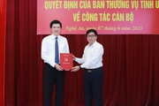 Bí thư Huyện uỷ Con Cuông Nguyễn Đình Hùng làm Chánh văn phòng Tỉnh uỷ Nghệ An