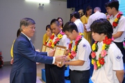 TP.HCM vinh danh 431 học sinh giỏi tiêu biểu, có thành tích xuất sắc trước thềm năm học mới 