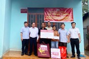 Agribank Ia Grai- Chi nhánh Đông Gia Lai hỗ trợ 60 triệu đồng để một hộ nghèo có nhà ở khang trang 
