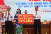 Đại hội Hội Nông dân tỉnh Cà Mau: Chủ tịch UBND tỉnh trao ngay 25 tỷ đồng bổ sung Quỹ Hỗ trợ nông dân