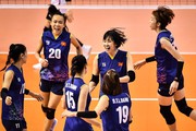 Hình ảnh bóng chuyền nữ Việt Nam thắng sốc Hàn Quốc ở giải bóng chuyền nữ châu Á