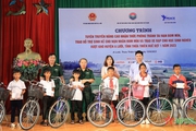 Dốc lòng vì nạn nhân bom mìn