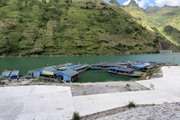 UBND huyện Mèo Vạc (Hà Giang) yêu cầu khôi phục việc vận chuyển khách du lịch trên sông Nho Quế từ ngày 21/9