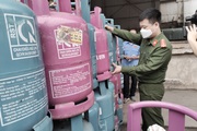 Thành lập cả doanh nghiệp để làm ăn "phi pháp" chiết nạp gas lậu
