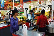 Thị trường ổn định ngày mùng 5 Tết, thực phẩm tươi sống tăng nhẹ