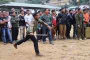 Đã mắt xem trai bản đánh những tu lu "khủng" ở Tết người Mông