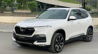 VinFast Lux SA2.0 đời 2019 chạy siêu lướt 5.000km, rao bán khó tin