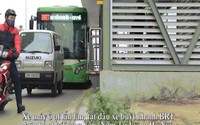 Clip: Xe máy ồ ạt tạt đầu buýt nhanh BRT để qua đường