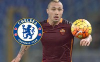 Chiều lòng HLV Conte, Chelsea hỏi mua “máy chém” của Roma