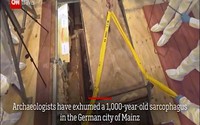 Mở quan tài cổ nghìn năm, phát hiện hài cốt bí ẩn ở Đức