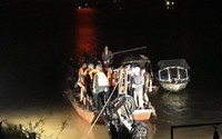 Vụ xe Mercedes lao xuống sông Hồng: Nạn nhân tử vong đều là nữ