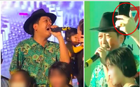 Dân mạng "dậy sóng" clip Trường Giang khóc nghẹn trên sân khấu vì nhớ nghệ sĩ Chí Tài, khán giả bất chấp chụp hình