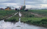 Sự cố máy bay hạ cánh trượt khỏi đường băng Tân Sơn Nhất do thời tiết xấu