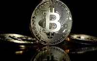 Điểm lại những tỷ phú 'không bao giờ động đến' Bitcoin