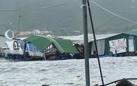 Bão số 9 (bão RAI): Nhấn chìm nhiều nhà bè du lịch, phá hỏng hàng trăm lồng nuôi thủy sản ở Khánh Hòa