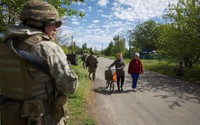Nga phát động cuộc tấn công bao vây quân đội Ukraine ở phía đông